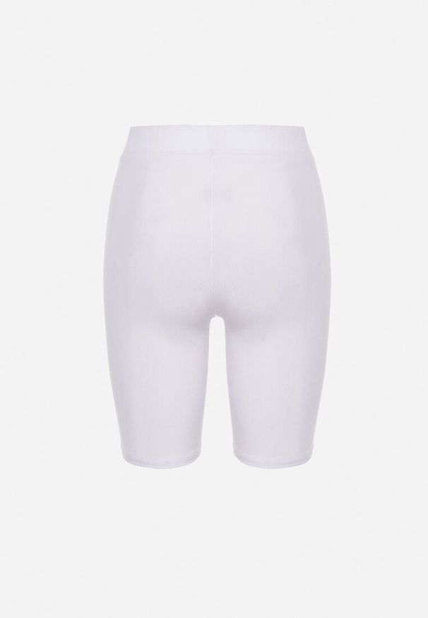 Born2be - Białe Szorty Kolarki z Prążkowanego Materiału Adrase. Kolor: biały. Materiał: materiał, prążkowany