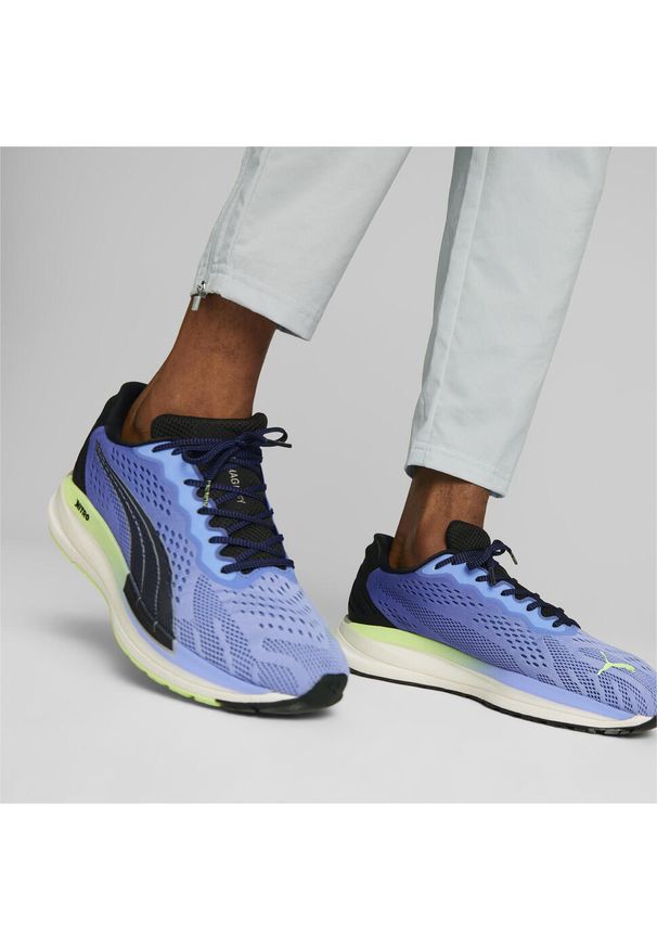 Buty Do Biegania Puma Magnify Nitro Surge Dorosłych. Kolor: żółty, wielokolorowy, niebieski, fioletowy. Materiał: syntetyk. Sport: bieganie