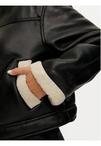 Pieces Kurtka z imitacji skóry Janelle 17141595 Czarny Regular Fit. Kolor: czarny. Materiał: skóra #5