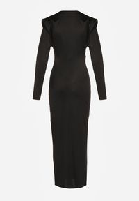 Renee - Czarna Koktajlowa Sukienka z Rozcięciem na Nogę Zdobiona Trenem Atirga. Okazja: na studniówkę, na imprezę. Typ kołnierza: dekolt w serek. Kolor: czarny. Wzór: aplikacja. Styl: wizytowy #4