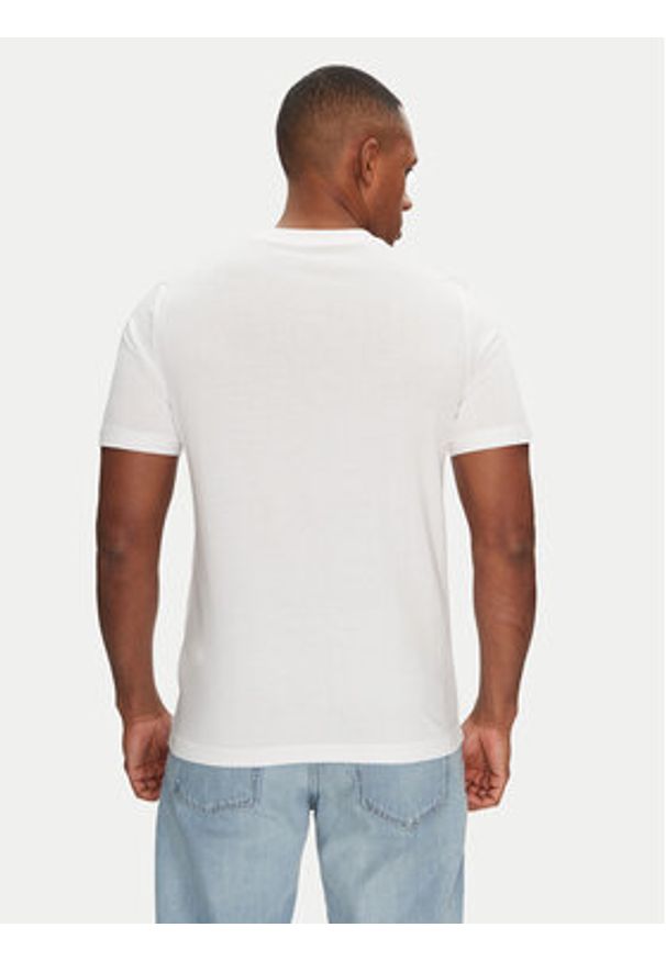 Puma T-Shirt Sneaker 684830 Biały Regular Fit. Kolor: biały. Materiał: bawełna