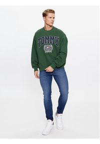 Tommy Jeans Bluza College Graphic DM0DM16804 Zielony Boxy Fit. Kolor: zielony. Materiał: bawełna #3
