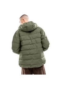 SIROKO - Kurtka puchowa lifestyle wodoodporna męska Sval. Kolor: zielony. Materiał: puch