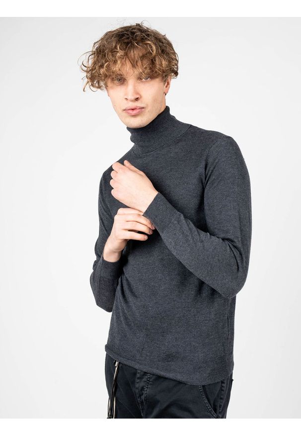 Xagon Man Sweter "Basic" | A22081 & ELV18 | Mężczyzna | Szary. Okazja: na co dzień. Typ kołnierza: golf. Kolor: szary. Materiał: akryl, poliester, nylon, wełna. Styl: casual