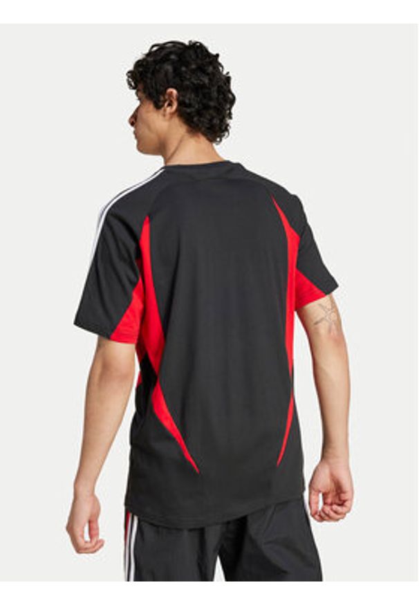 Adidas - adidas T-Shirt Archive IX9648 Czarny Regular Fit. Kolor: czarny. Materiał: bawełna