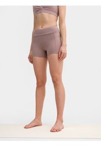 4f - 4F Legginsy krótkie do jogi z materiałów z recyklingu damskie XL. Kolor: brązowy. Materiał: materiał. Długość: krótkie. Sport: joga i pilates