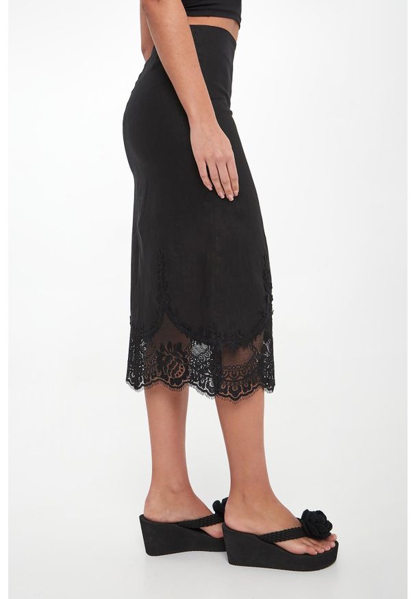Twinset Milano - Spódnica lniana z koronką TWINSET. Materiał: len, koronka. Wzór: koronka