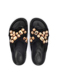 Kazar - Klapki damskie z krzyżującymi się paskami ozdobionymi cyrkoniami. Okazja: na co dzień. Kolor: czarny. Materiał: tkanina. Wzór: aplikacja. Sezon: lato. Styl: elegancki, casual #4
