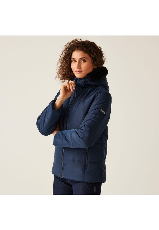 Regatta - Kurtka turystyczna damska Winnie pikowana. Kolor: niebieski. Materiał: puch. Sport: turystyka piesza