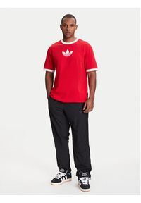Adidas - adidas T-Shirt adicolor 2000s Cali JX1514 Czerwony Loose Fit. Kolor: czerwony. Materiał: bawełna #3