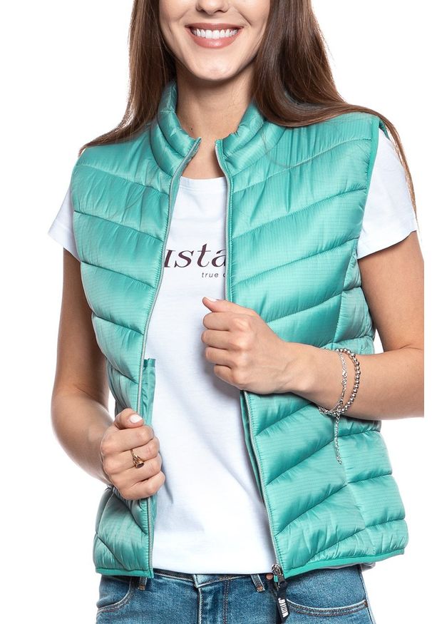Mustang - DAMSKA KAMIZELKA MUSTANG Holly SC Light Vest MINERAL BLUE 1008256 6236. Materiał: puch. Długość rękawa: bez rękawów