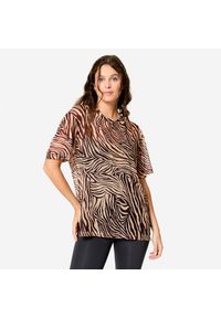 Decathlon - Koszulka fitness damska Domyos krótki rękaw. Kolor: beżowy. Materiał: poliester, materiał, elastan. Długość rękawa: krótki rękaw. Długość: krótkie. Sport: fitness #1