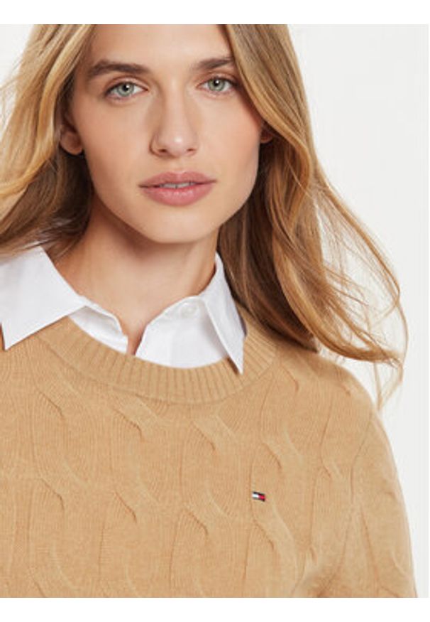 TOMMY HILFIGER - Tommy Hilfiger Sweter WW0WW43586 Beżowy Regular Fit. Kolor: beżowy. Materiał: wełna