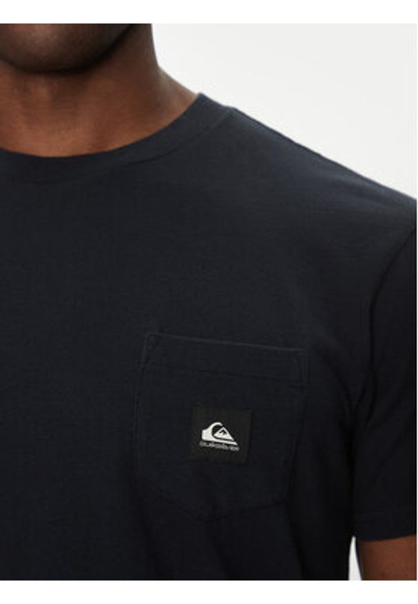 Quiksilver T-Shirt EQYZT08035 Czarny Regular Fit. Kolor: czarny. Materiał: bawełna