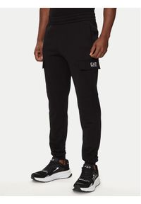 EA7 Emporio Armani Spodnie dresowe 8NPP67 PJVRZ 1200 Czarny Regular Fit. Kolor: czarny. Materiał: bawełna #1