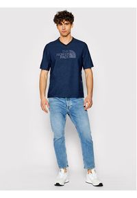 The North Face T-Shirt Big Logo Tee NF0A3LDS Granatowy Regular Fit. Kolor: niebieski. Materiał: syntetyk #4