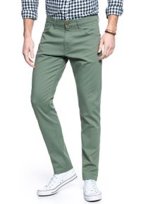 Wrangler - SPODNIE MĘSKIE WRANGLER LARSTON WREATH GREEN W18SF3G29 112127477