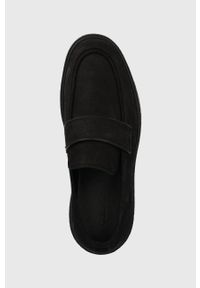 Calvin Klein mokasyny zamszowe LOAFER NB męskie kolor czarny HM0HM01031. Nosek buta: okrągły. Kolor: czarny. Materiał: zamsz #5