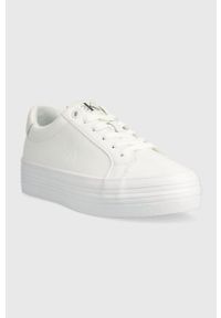Calvin Klein Jeans sneakersy BOLD VULC FLATF LACEUP LTH WN kolor biały YW0YW01144. Zapięcie: sznurówki. Kolor: biały. Materiał: guma #4