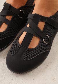 Renee - Czarne Tenisówki Sneakeriny z Siateczki z Zapięciem na Rzep Vianate. Okazja: na co dzień. Zapięcie: rzepy. Kolor: czarny. Materiał: skóra, koronka. Styl: casual #9