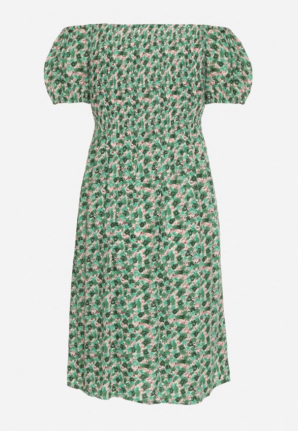 Born2be - Zielona Wiskozowa Sukienka Hiszpanka z Gumkami w Pasie Valdina. Okazja: na co dzień. Typ kołnierza: dekolt hiszpanka. Kolor: zielony. Materiał: wiskoza. Długość rękawa: krótki rękaw. Sezon: lato. Styl: casual, wakacyjny