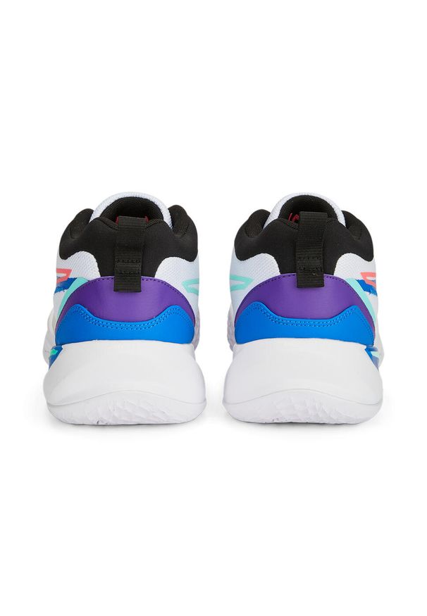 Buty koszykarskie męskie Puma Playmaker Pro. Zapięcie: sznurówki. Kolor: wielokolorowy, biały. Materiał: tkanina, materiał, syntetyk. Szerokość cholewki: normalna. Sport: koszykówka