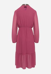 Born2be - Fioletowa Sukienka z Gumką w Talii Ozdobiona Aplikacjami przy Dekolcie Lilirae. Kolor: fioletowy. Wzór: aplikacja. Sezon: wiosna, lato. Styl: elegancki #6