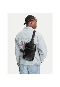 Saszetka Guess. Kolor: czarny #1