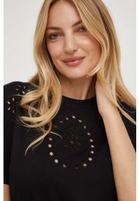 Answear Lab t-shirt bawełniany kolor czarny. Kolor: czarny. Materiał: bawełna. Wzór: gładki. Styl: wakacyjny #3