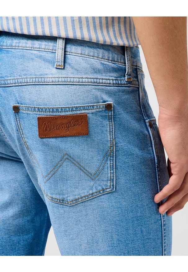 Wrangler - MESKIE SPODENKI WRANGLER COLTON SHORTS SLATE SHADE 112362489