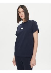 Adidas - adidas T-Shirt Embroidered IS4289 Granatowy Regular Fit. Kolor: niebieski. Materiał: bawełna