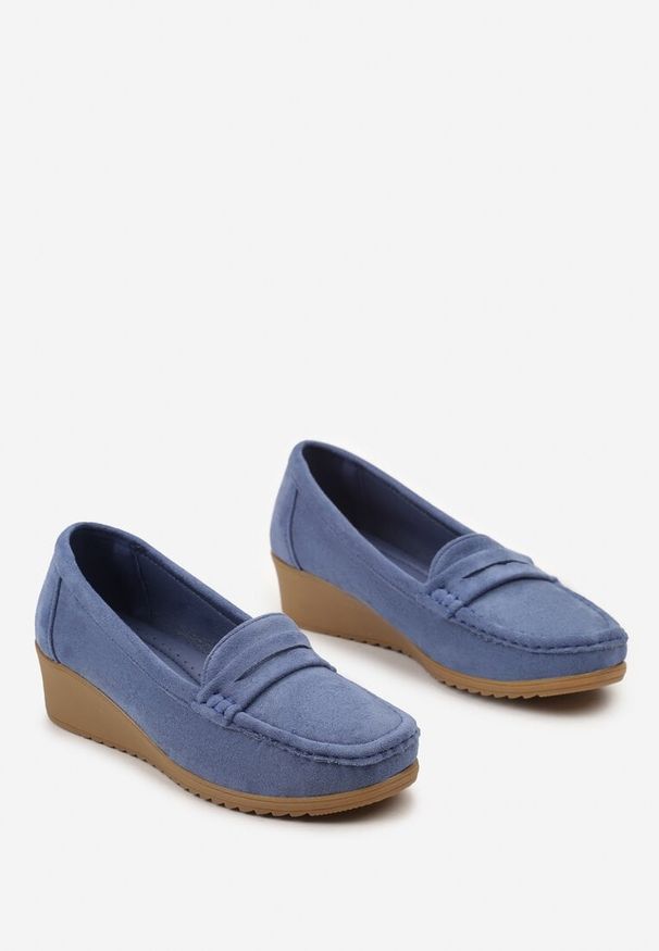 Born2be - Niebieskie Półbuty Mokasyny na Koturnie Rosazara. Zapięcie: pasek. Kolor: niebieski. Materiał: jeans. Sezon: jesień, wiosna. Obcas: na koturnie. Styl: elegancki
