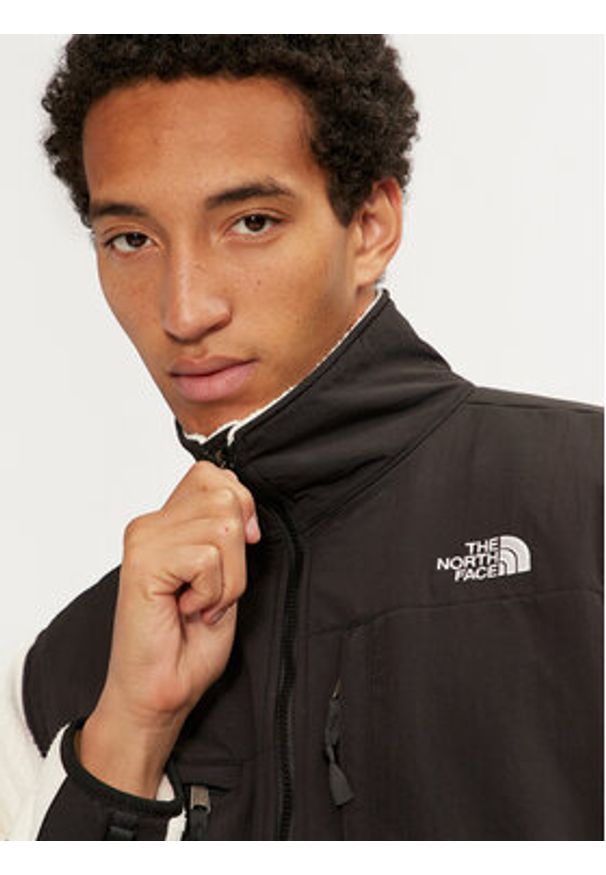 The North Face Kurtka przejściowa Retro Denali NF0A88XH Beżowy Regular Fit. Kolor: beżowy. Materiał: syntetyk. Styl: retro