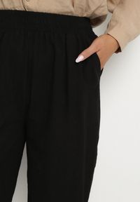 Born2be - Czarne Luźne Spodnie z Bawełny z Wysokim Stanem Lumelle. Okazja: na co dzień. Stan: podwyższony. Kolor: czarny. Materiał: bawełna. Styl: klasyczny, casual