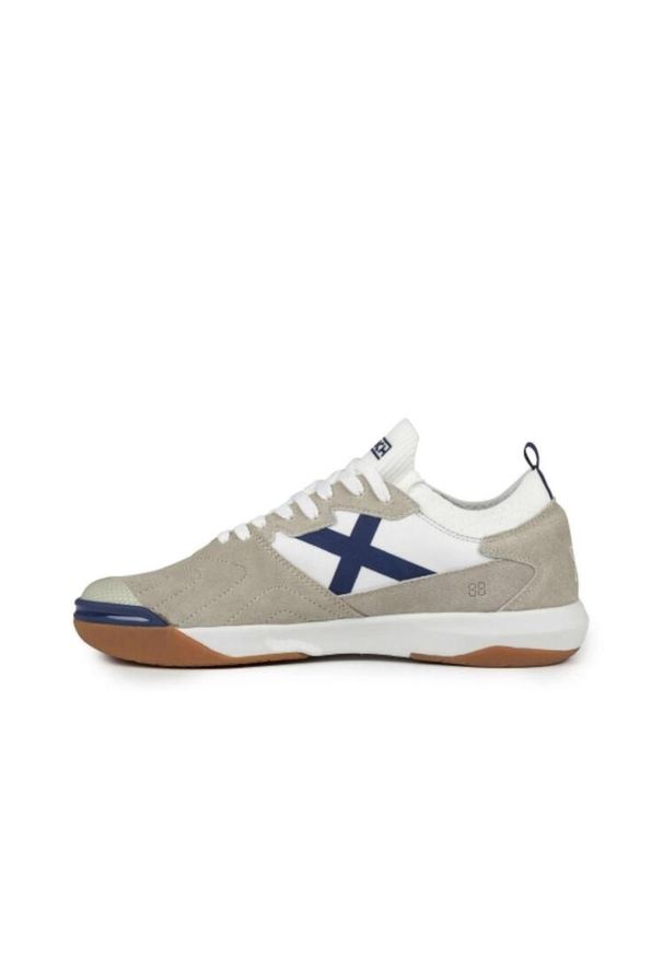 Munich - Buty piłkarskie MUNICH Gresca 2.0 IF. Kolor: biały. Sport: piłka nożna