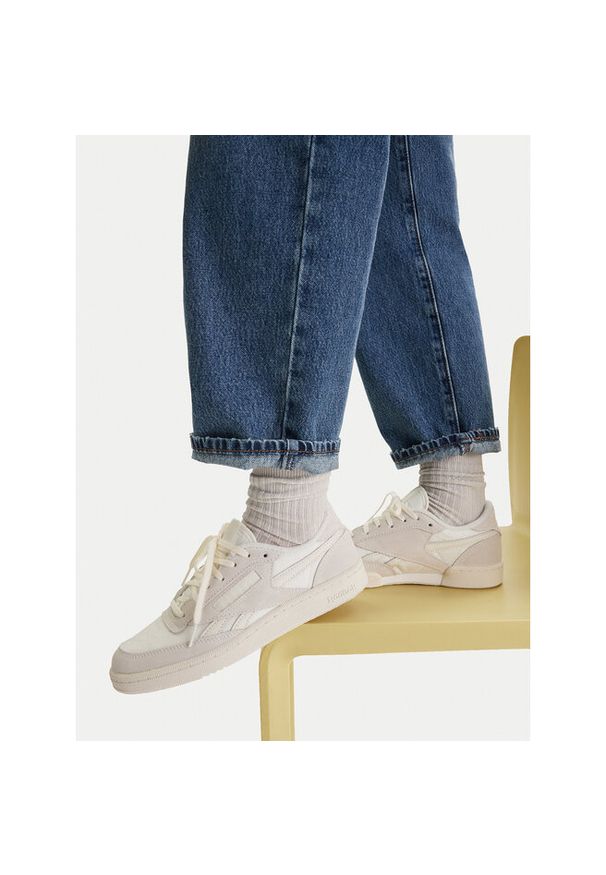 Sneakersy Reebok. Kolor: kremowy. Model: Reebok Club
