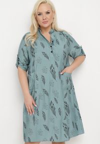 Born2be - Niebieska Sukienka Szmizjerka z Guzikami przy Dekolcie z Podwijanymi Rękawami Ketella. Okazja: na co dzień, do pracy. Kolor: niebieski. Wzór: aplikacja. Typ sukienki: szmizjerki. Styl: sportowy, klasyczny, elegancki, casual