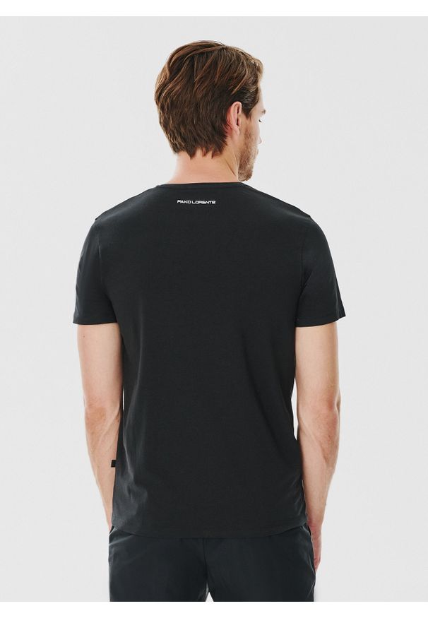 Pako Lorente - PAKO LORENTE – Czarny gładki t-shirt v-neck. Kolor: niebieski, czarny. Materiał: bawełna, elastan. Wzór: gładki