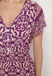 Born2be - Ciemnofioletowa Bawełniana Sukienka z Guzikami i Ornamentnym Wzorem Zisselle. Kolor: fioletowy. Materiał: bawełna #5
