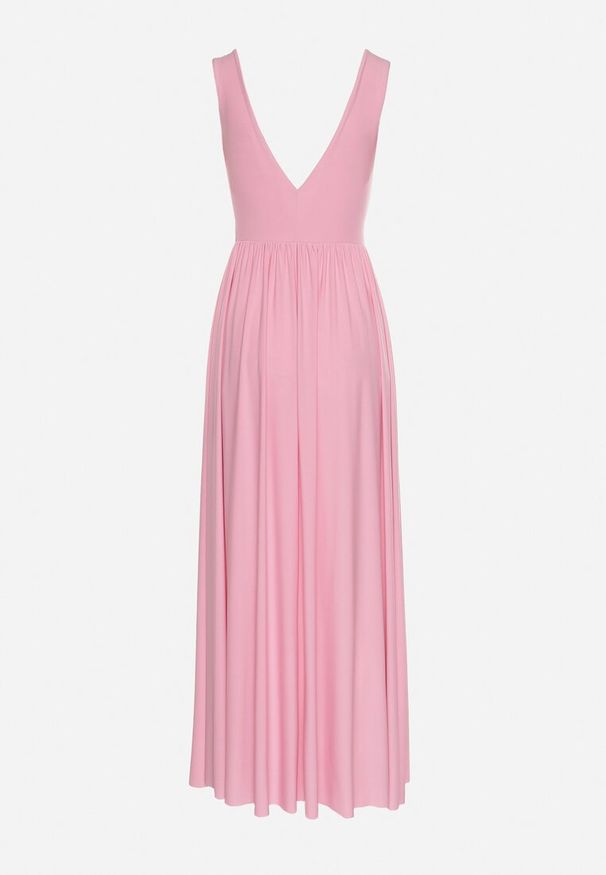 Born2be - Różowa Koktajlowa Sukienka na Ramiączkach z Trójkątnym Dekoltem i Rozcięciem z Boku Nestarli. Okazja: na wesele, na ślub cywilny, na imprezę. Typ kołnierza: dekolt w kształcie V. Kolor: różowy. Materiał: materiał. Długość rękawa: na ramiączkach. Sezon: lato. Styl: wizytowy