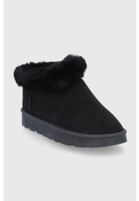 Answear Lab Śniegowce kolor czarny. Nosek buta: okrągły. Kolor: czarny. Materiał: guma. Obcas: na obcasie. Styl: wakacyjny. Wysokość obcasa: niski