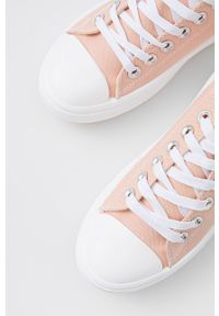 Answear Lab Tenisówki damskie kolor różowy. Nosek buta: okrągły. Zapięcie: sznurówki. Kolor: różowy. Materiał: guma. Obcas: na platformie. Styl: wakacyjny #2