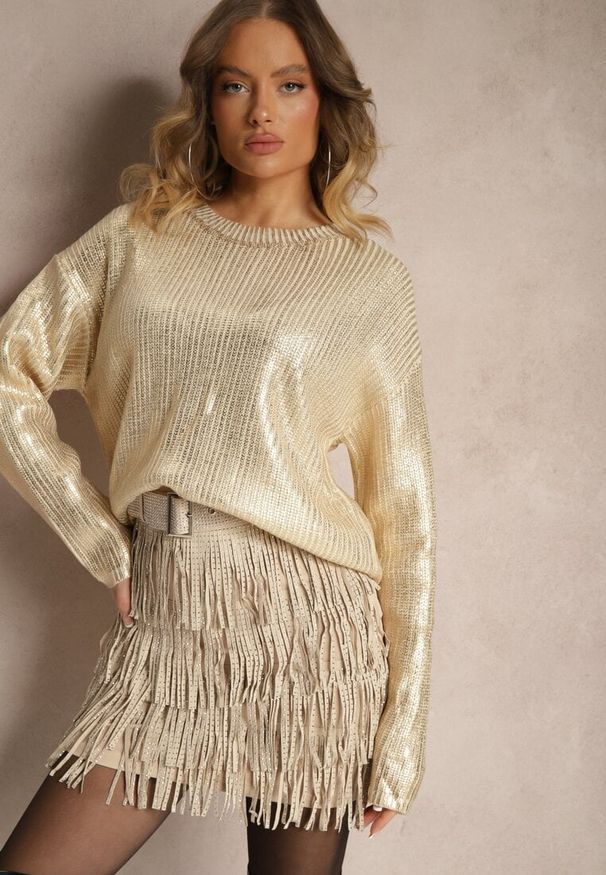 Renee - Złoty Metaliczny Sweter z Długim Rękawem Vivalei. Kolor: złoty. Materiał: dzianina. Długość rękawa: długi rękaw. Długość: długie. Styl: klasyczny