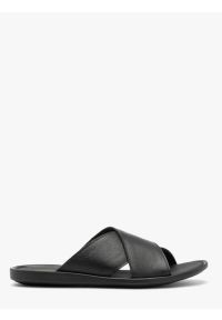 Ryłko - Czarne klapki męskie ze skóry licowej. Okazja: na co dzień. Kolor: czarny. Materiał: skóra. Sezon: lato. Styl: casual, street, wakacyjny, elegancki #1