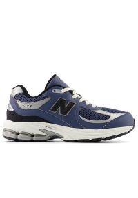 Buty New Balance GC2002PQ - granatowe. Okazja: na co dzień. Kolor: niebieski. Materiał: guma, syntetyk, materiał. Szerokość cholewki: normalna. Sport: turystyka piesza #1