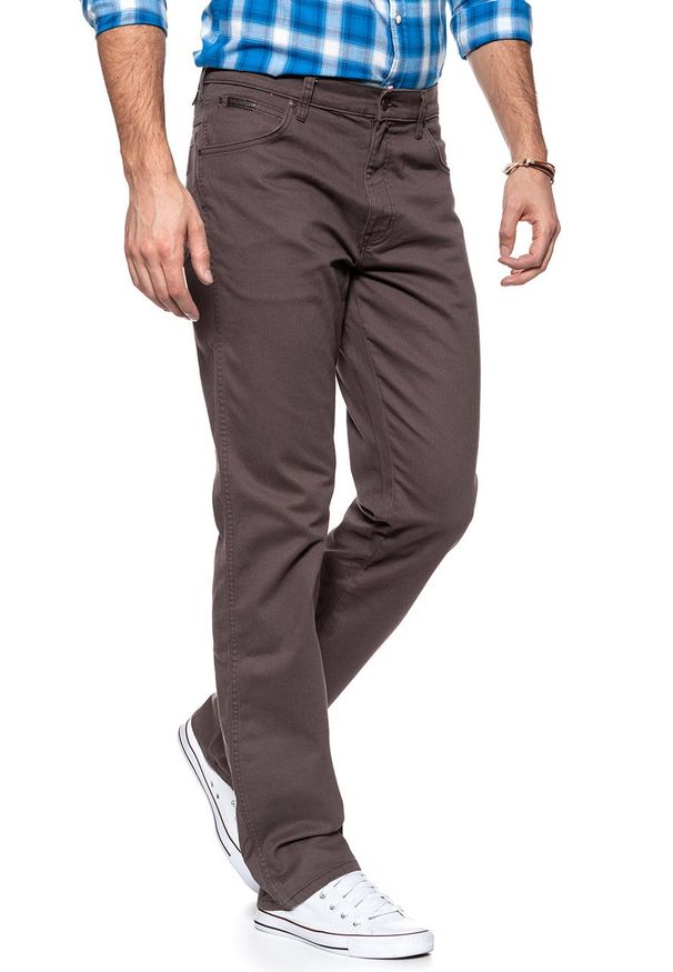 Wrangler - WRANGLER SPODNIE MĘSKIE TEXAS BRACKEN BROWN W121TA224 112126202