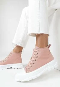 Born2be - Różowe Trampki Viviarinia. Wysokość cholewki: za kostkę. Nosek buta: okrągły. Kolor: różowy. Materiał: materiał, guma, jeans. Szerokość cholewki: normalna #1
