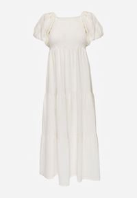 Born2be - Jasnobeżowa Wiskozowa Sukienka z Bufiastymi Rękawami i Marszczoną Górą Liones. Okazja: na co dzień. Kolor: beżowy. Materiał: wiskoza. Długość rękawa: krótki rękaw. Sezon: lato. Typ sukienki: proste. Styl: wakacyjny, casual #7