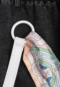 Renee - Czarna Bawełniana Spódnica Jeansowa o Rozkloszowanym Kroju z Ozdobnym Paskiem Eatiane. Okazja: na co dzień. Kolor: czarny. Materiał: jeans, bawełna. Styl: casual, klasyczny #3