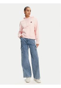 Tommy Jeans Bluza Badge DW0DW19414 Różowy Boxy Fit. Kolor: różowy. Materiał: bawełna #3